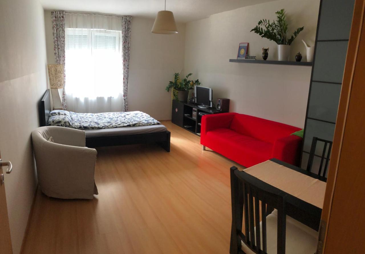 Cozy Apartment In District 8 布达佩斯 外观 照片